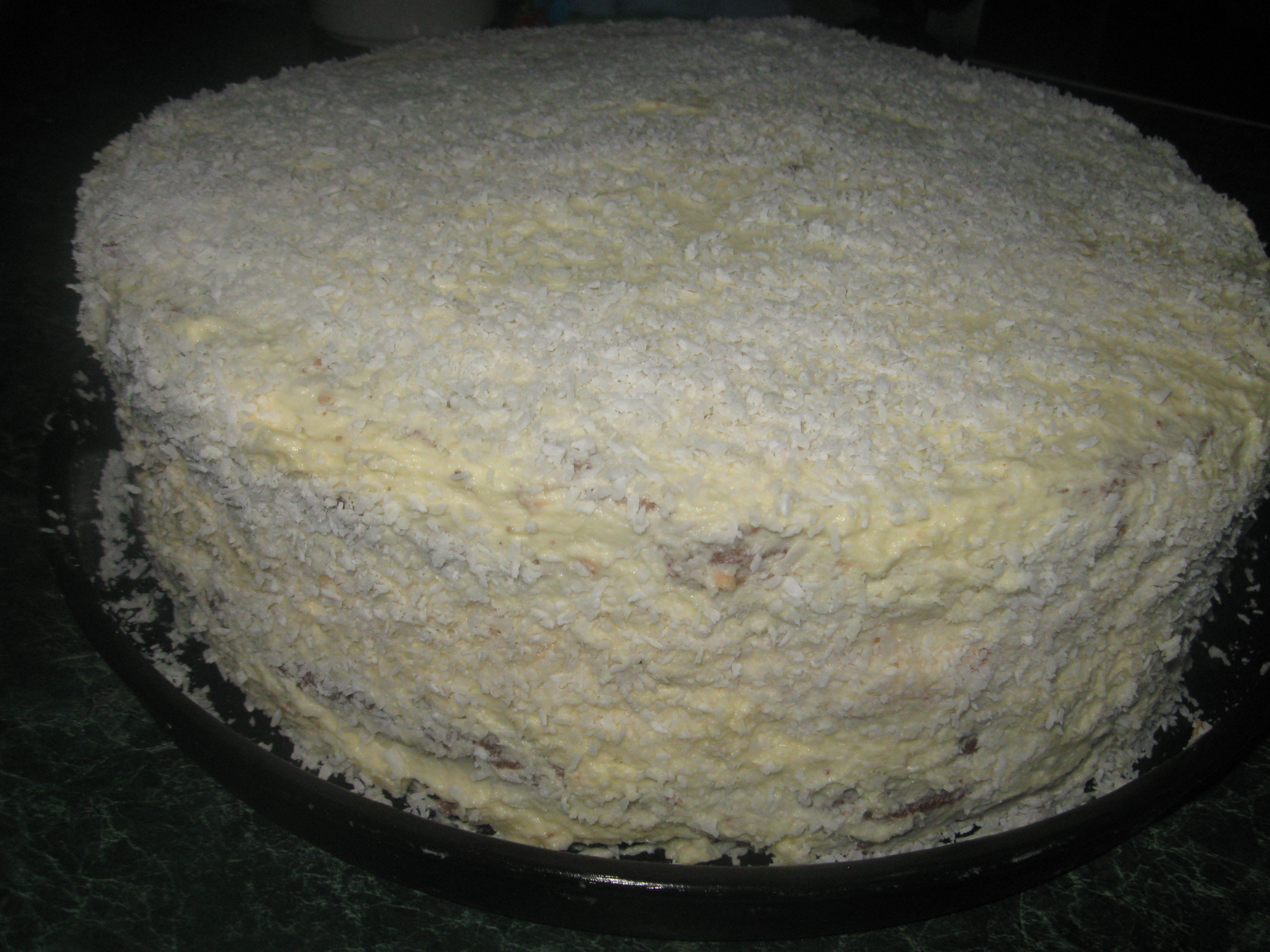 полунично-кокосовий торт